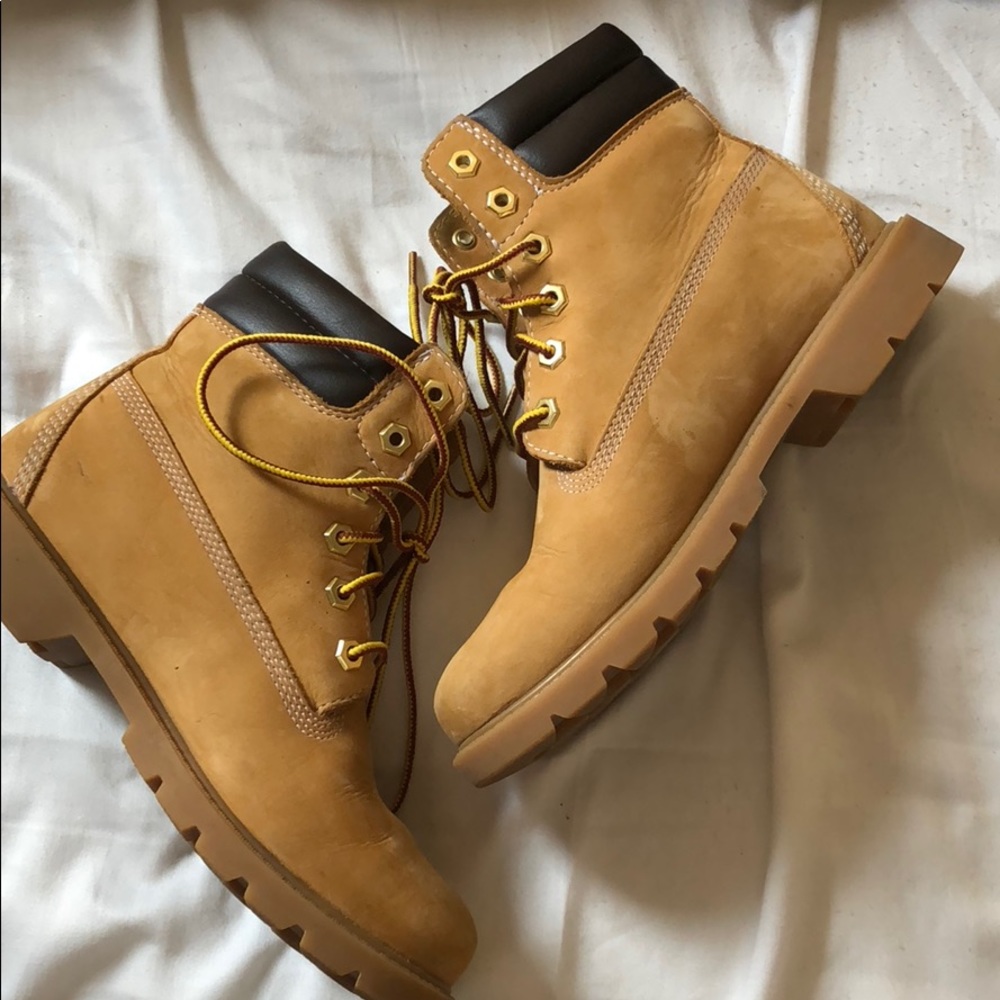Timberlands - Picture 6 of 6